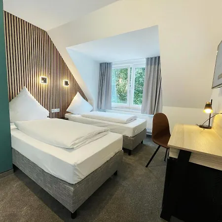 Xenia Hotel 3*