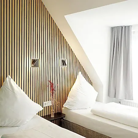 Xenia Hotel